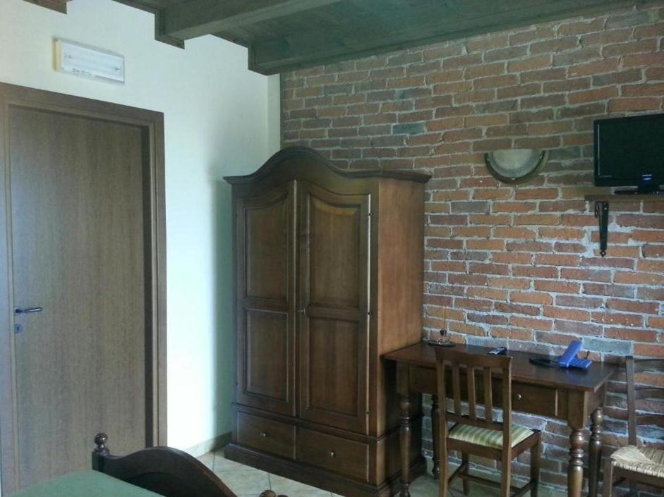 Agriturismo Cascina Del Peso Leinì Quarto foto